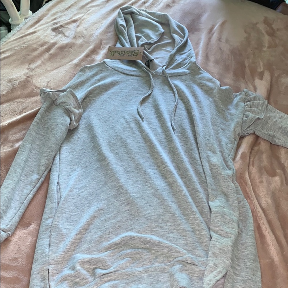 gray hoodie